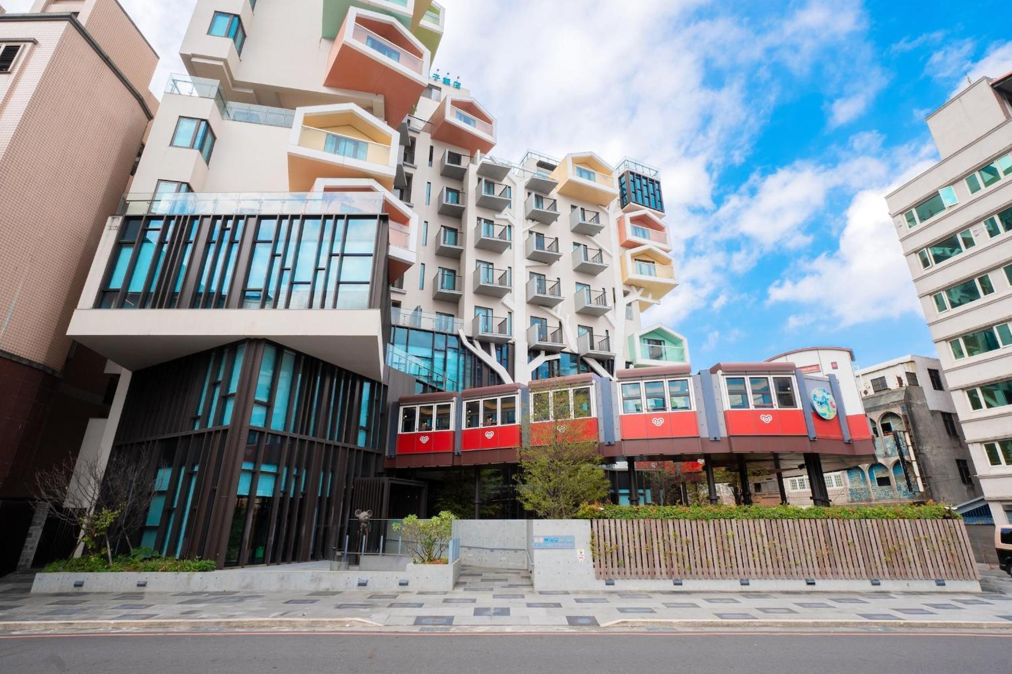 Check Inn Magi Kids Hotel Luodong Zewnętrze zdjęcie